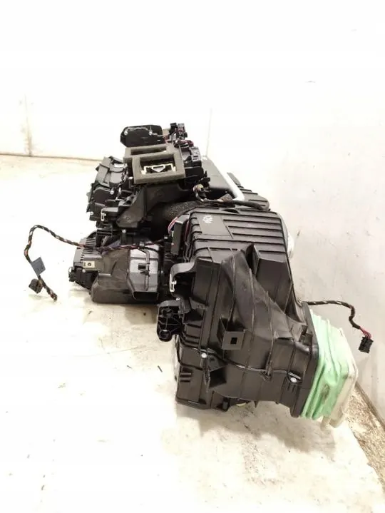 Rolls-Roycen puhallinkotelo OEM 9197019 Ghost 2010 image 4