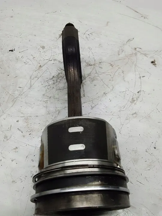 Kolv med Stång Peugeot 508 image 2