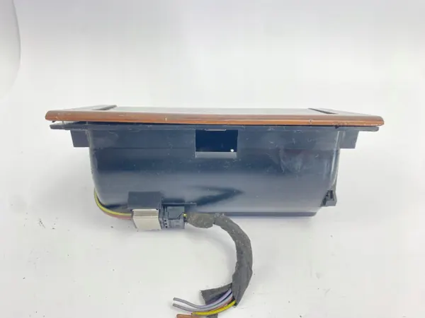 OEM POPIELNICZKA/SDV07634 Voorasbak voor Mercedes W124 image 4