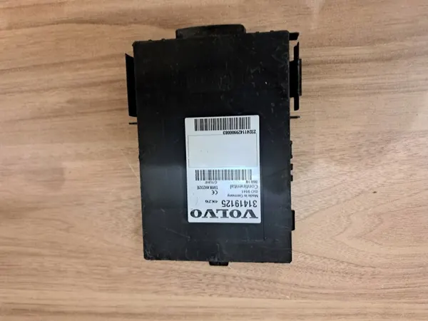 Module de Verrouillage Central Volvo XC60 OEM 31419125 image 2