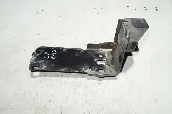 Kylarfäste BMW 3 (E90) 2.0L Diesel 2008 image 3