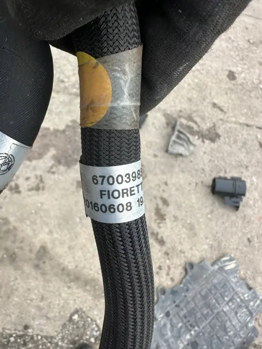 Servolenkungsbehälter Maserati Levante OEM 670039859 image 3