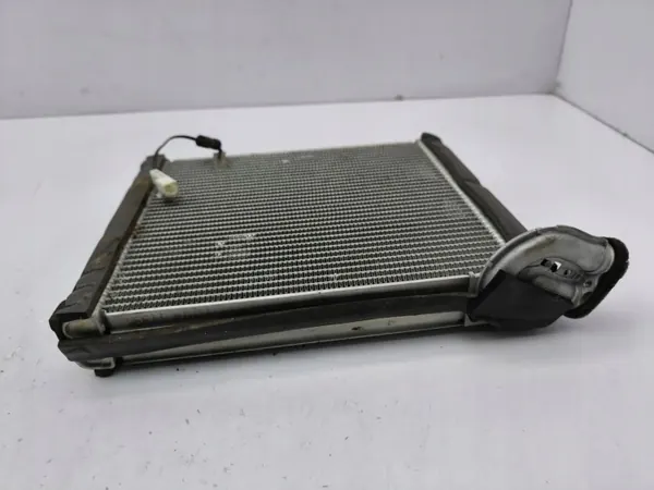 Noyau de Chauffage Climatisation OEM AMD118101 Toyota image 3