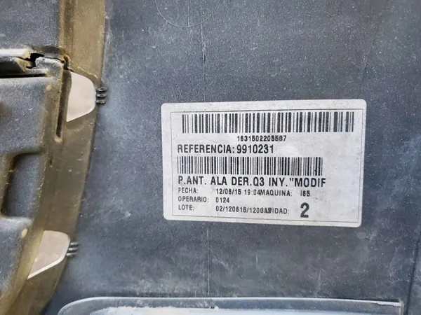 Parachoques delantero Audi Q3 8U0807065J image 10