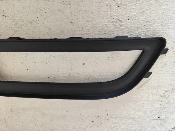 Griglia paraurti destra VW Passat B8 image 3