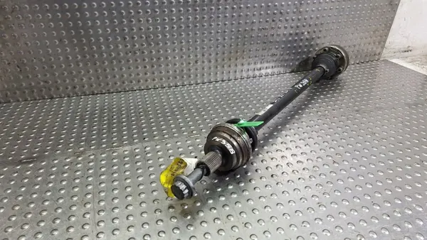 Höger bakaxelhalva OEM S26372021 för VW Golf VII image 3