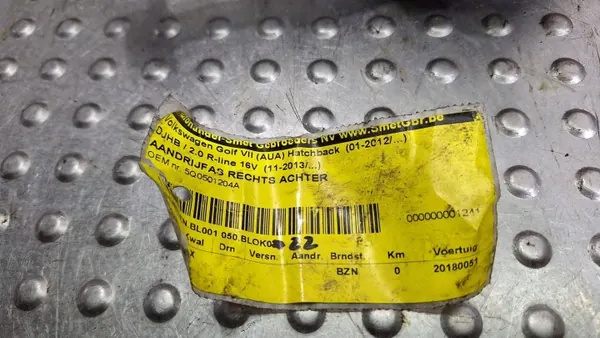 Höger bakaxelhalva OEM S26372021 för VW Golf VII image 6