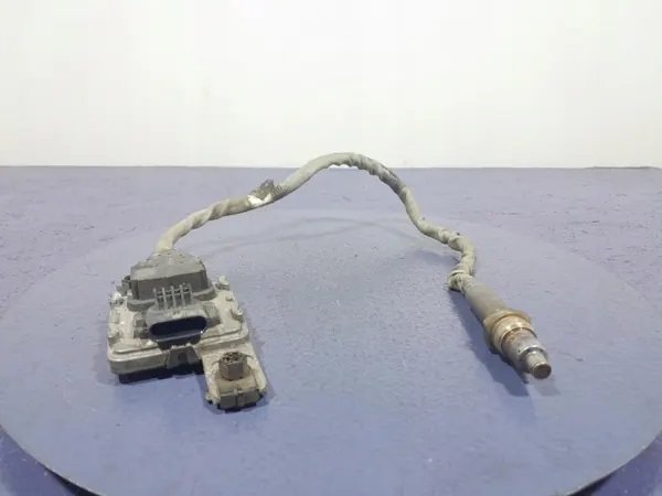 Sonda Lambda OEM 04L907805CF para Skoda Superb III image 2