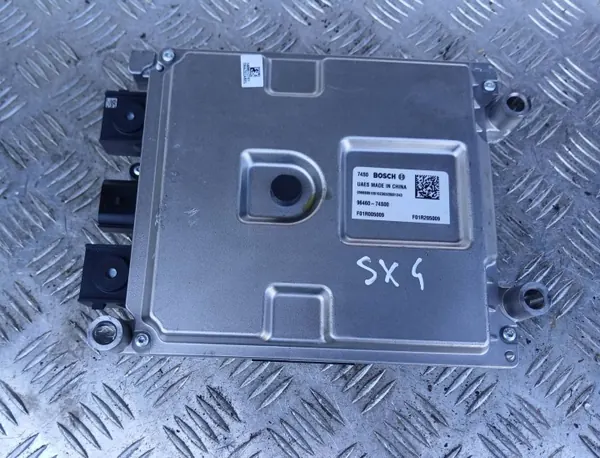 OEM 96460-74D00 Onduleur pour Suzuki 1.4 Hybride image 2