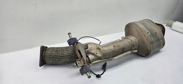 VOLVO V90 II XC90 II XC60 II V60 II 2.0 D5 Catalisador image 3