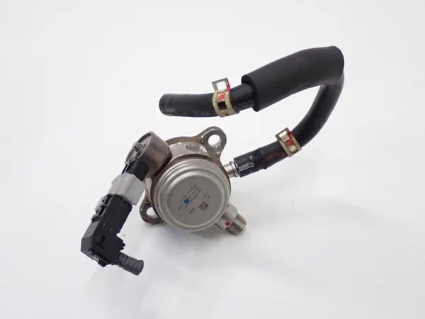 Pompe à carburant OEM 15210-53S01 pour Suzuki Vitara 1.4 Hybride image 4