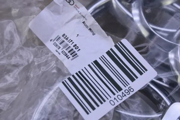 Audi Q3 2019-2025 Front-/Heckemblem OEM 83A071801 image 8