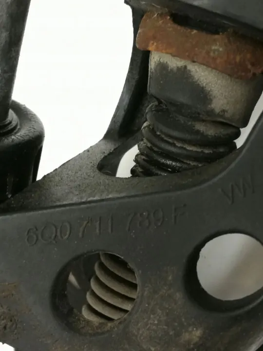 SEAT IBIZA IV 1.2 TDI Gear Shift Lever 6Q0711061E image 4