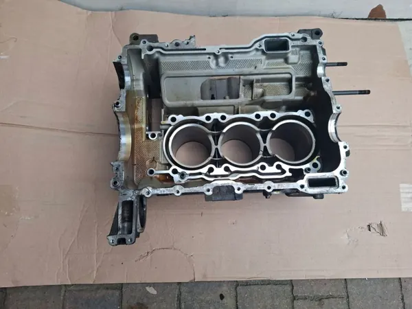 Bloc Moteur Porsche OEM 996101185 3.6L 2004 image 2