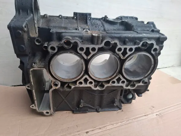 Bloc Moteur Porsche OEM 996101185 3.6L 2004 image 8