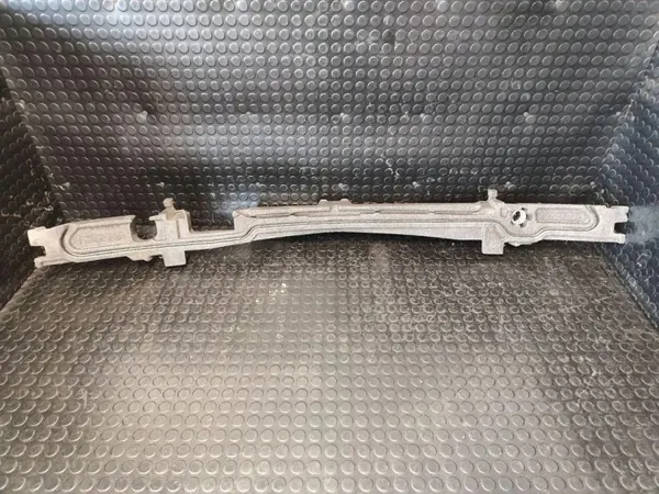 Absorvedor para-choques dianteiro Mercedes CLA OEM A1178850137 image 2
