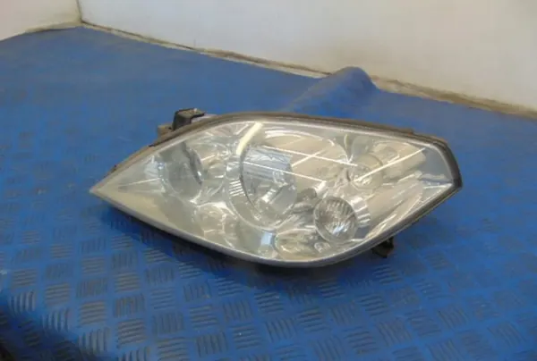 Nissan Primera P12 Vasemman Puolen Ajovalo OEM 26060AU800 image 2