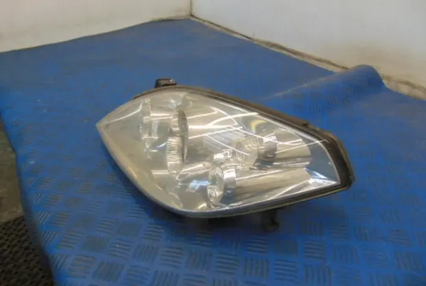 Nissan Primera P12 Vasemman Puolen Ajovalo OEM 26060AU800 image 4