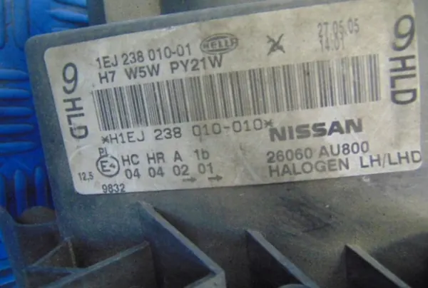 Nissan Primera P12 Vasemman Puolen Ajovalo OEM 26060AU800 image 7