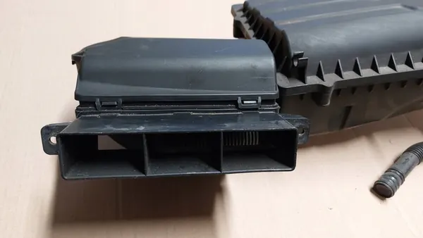 Ilmansuodatinrakenne 1.4 TDI VW SEAT SKODA FABIA III image 4