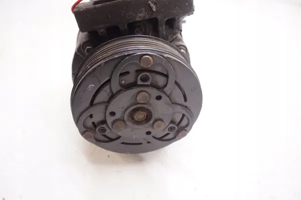 Ilmastointikompressori Volvo S80 II V70 III XC70 image 3