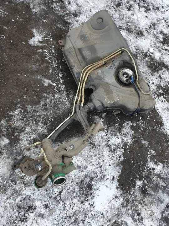 Soporte motor delantero OEM para VW Polo 9N Sedan 1.4B image 4