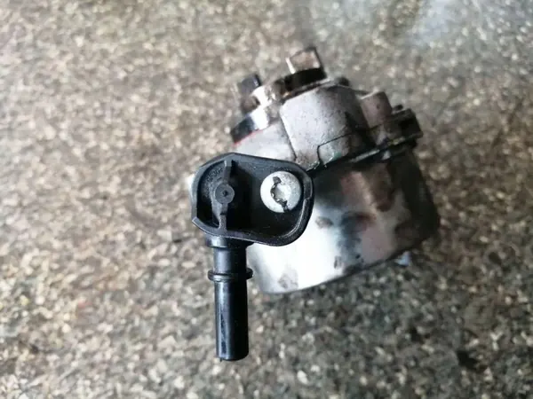 Vacuümpomp OEM 9658398080D voor Citroen Nemo 1.4 HDi image 4