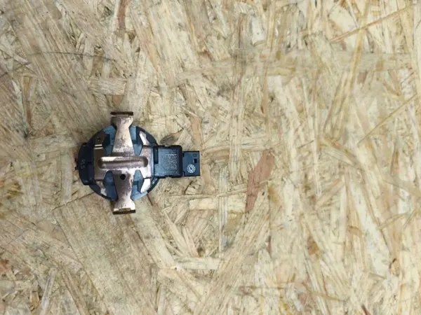 Regensensor KIA EV6 2023 OEM 96000KL000 image 2