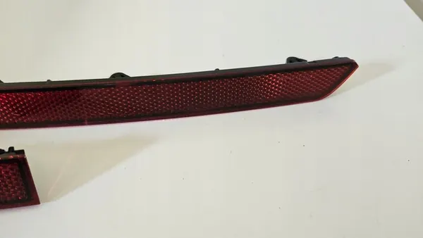 VW Tiguan 2 Oikea Puskuriheijastin 5NA945106A image 3