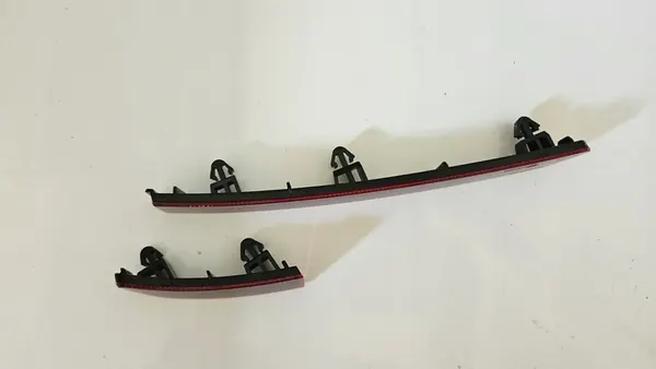 VW Tiguan 2 Oikea Puskuriheijastin 5NA945106A image 4