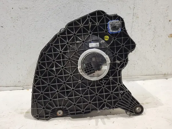 Audi AdBlue-tank OEM 8W0131878BT - Begagnad image 4