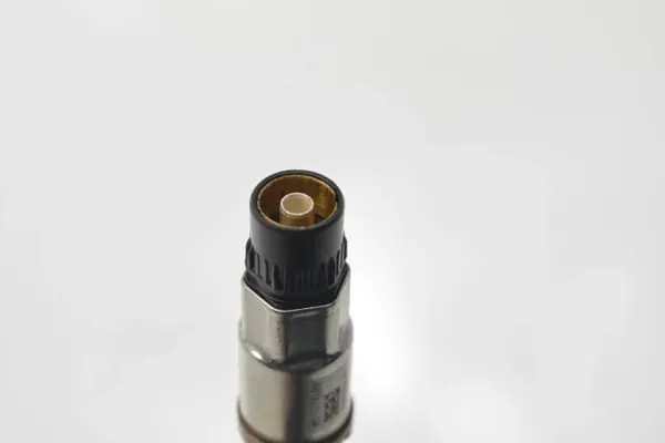 Bougie de préchauffage OEM E2520028814 pour Skoda Rapid 1.4L Diesel image 4