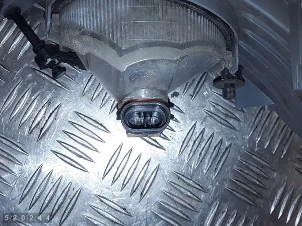 Feu antibrouillard Skoda Superb B6 OEM 3t0941699 - Occasion image 5