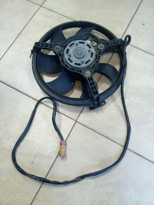 Ventilateur radiateur OEM 8D0959455 pour VW Passat B5 image 4