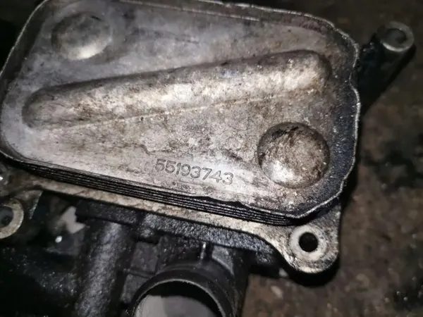 Ölfiltergehäuse OEM 55193743 für Opel Corsa C 1.3 image 4