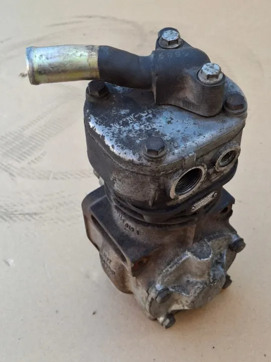 Compressor de ar Iveco Eurocargo OEM 9111450500 image 4