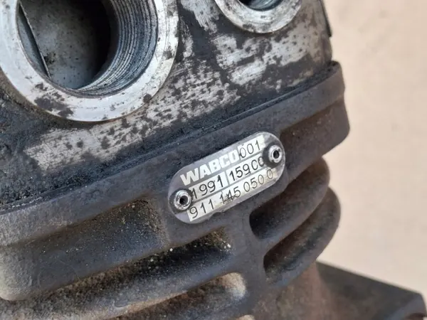 Compressor de ar Iveco Eurocargo OEM 9111450500 image 7