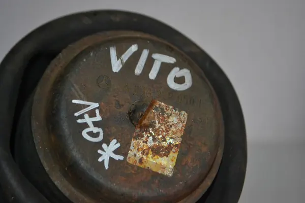 Mercedes-Benz OE A6383280501 Bakre Luftfjäder image 4