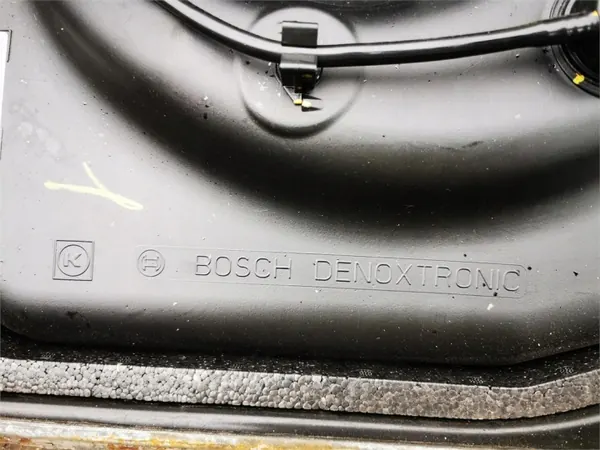 OEM ROG31B AdBlue-Tank mit Pumpe für VW Passat CC image 5