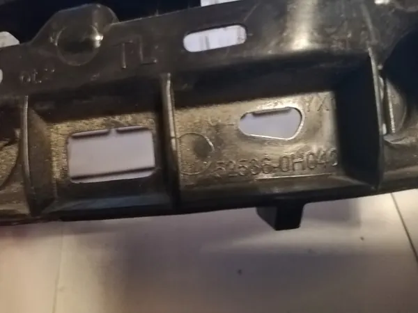 Toyota OE A52536-0H040 image 2