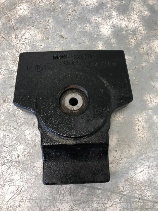Värinänvaimennin OEM 6877100 BMW F21 image 3