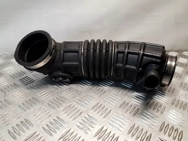 Intercooler-putki OEM 04891962AC Jeep Compassille image 2