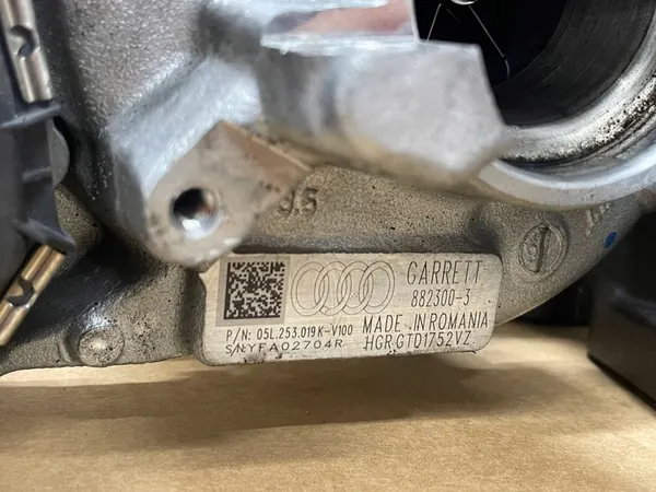 Turbo AUDI A4 A5 A6 Q5 2.0 TDI 05L253019K image 5