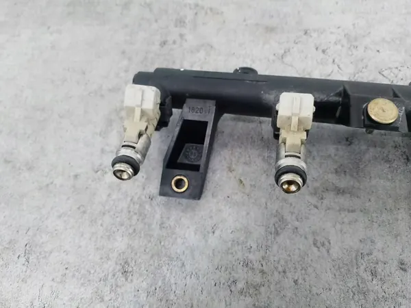 Spritzgussleiste OEM 9628982980C - Gebraucht image 5