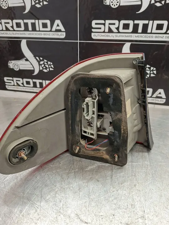Rechter Achterlicht Mercedes W211 Kombi image 2