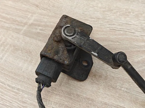 Xenon-strålkastarnivåsensor OEM 95086467 för Opel Antara image 3