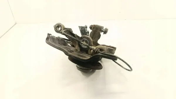 Mercedes-Benz Vorderradnabe OEM 24605 - Gebraucht image 3