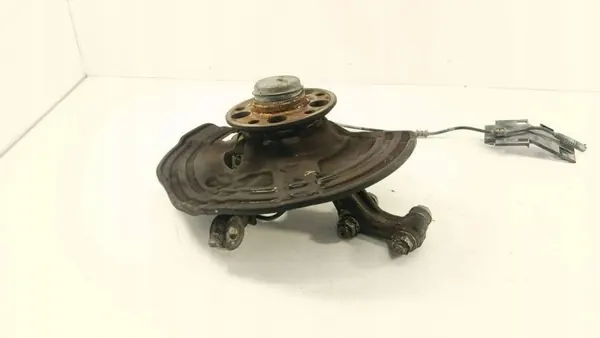 Mercedes-Benz Vorderradnabe OEM 24605 - Gebraucht image 7