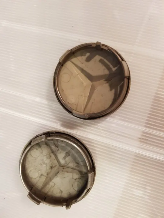 Mercedes R107 Hjulskydd image 5