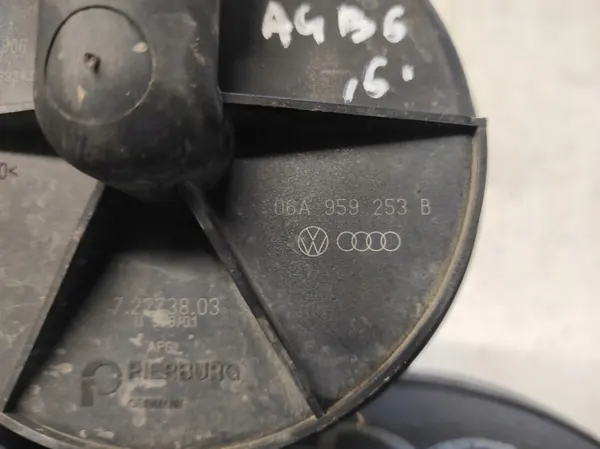 Toissijainen ilmapumppu OEM 06A959253B Audi A4 B6 2.0 image 5